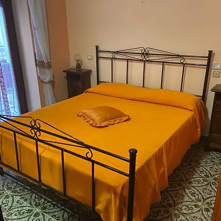 Civico 8 * Camerota